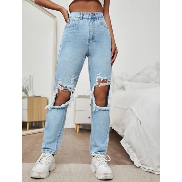 High Waist Ripped Straight Leg Jeans - Picture 2 of 4